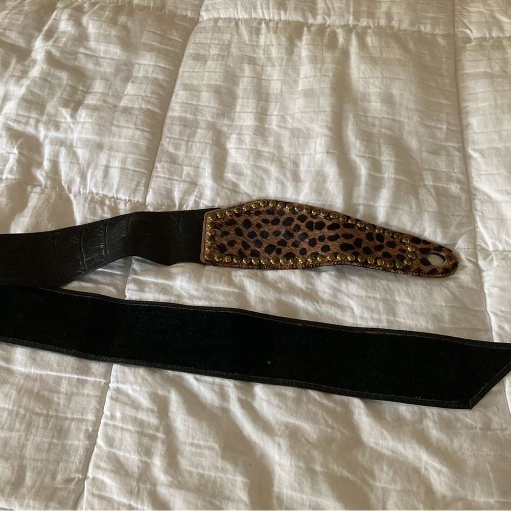 Belt - Picture 2 of 2